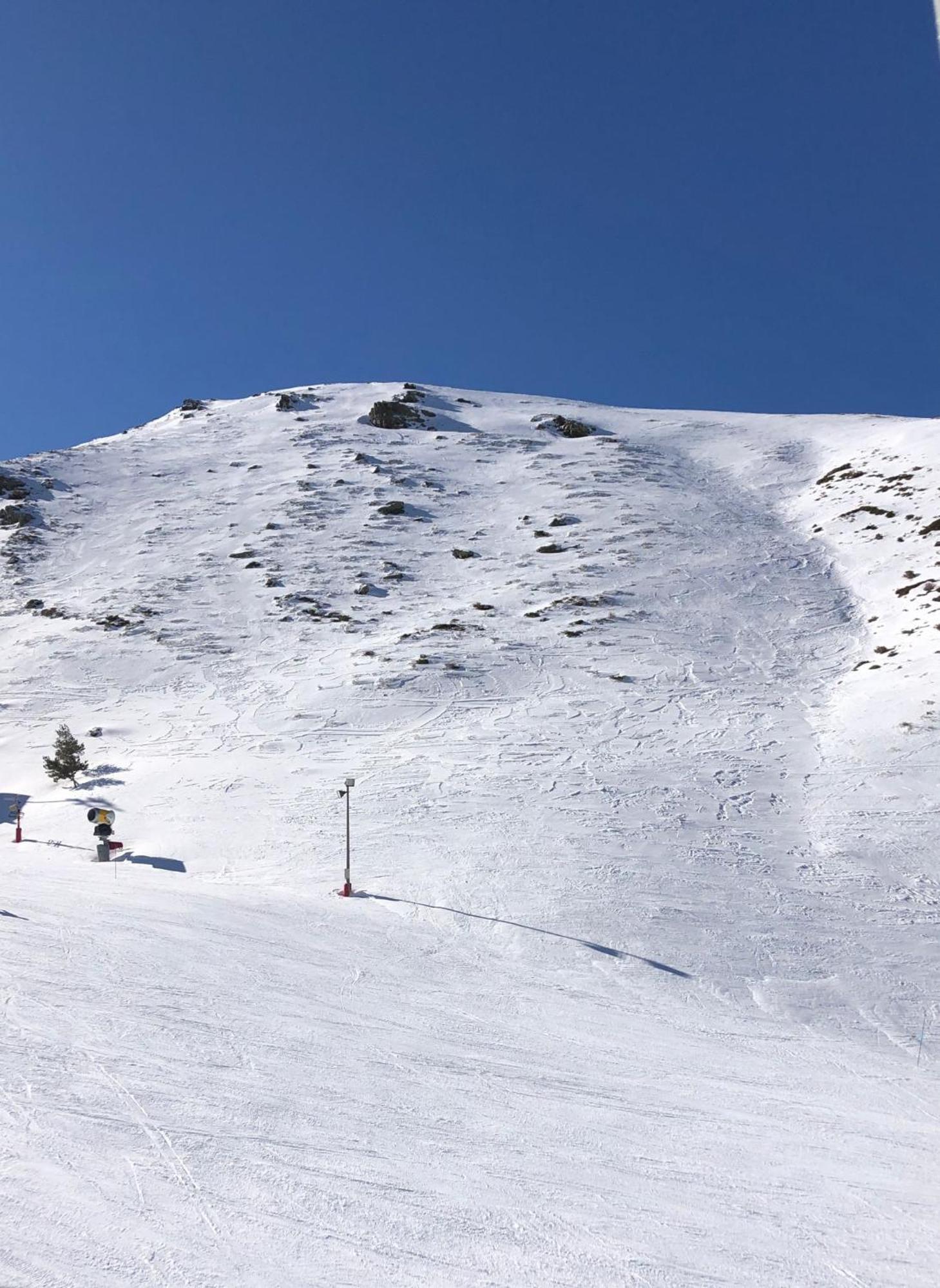 Sierra Nevada, Apartamento Abuhardillado Parking Y Wifi Eksteriør billede